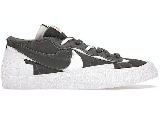 Nike Blazer Low sacai Iron Grey